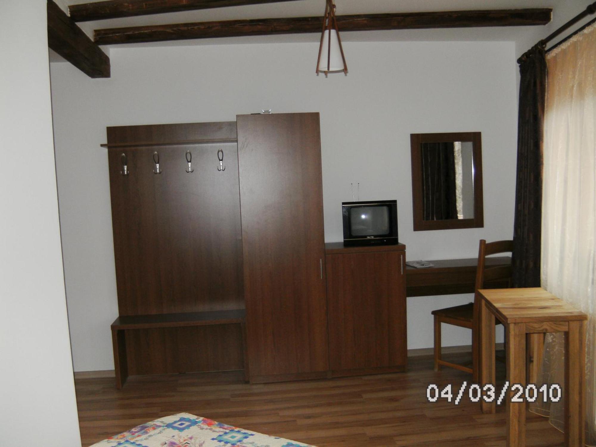 Pensiunea Casa Zmeilor Dragus Exteriér fotografie
