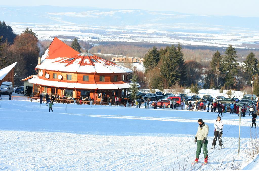 Pensiunea Casa Zmeilor Dragus Exteriér fotografie