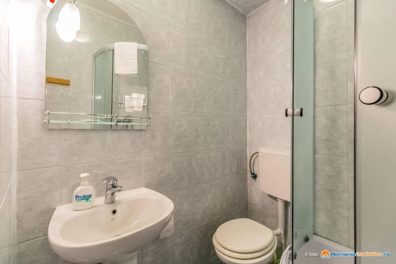 Pensiunea Casa Zmeilor Dragus Exteriér fotografie