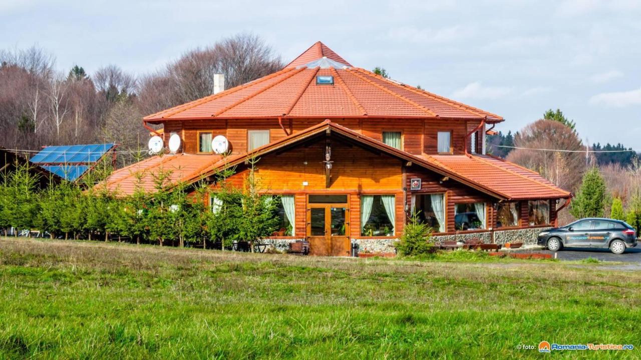 Pensiunea Casa Zmeilor Dragus Exteriér fotografie