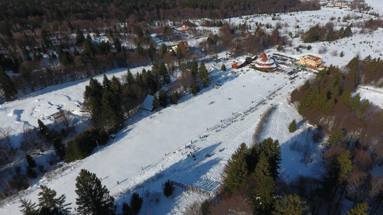 Pensiunea Casa Zmeilor Dragus Exteriér fotografie
