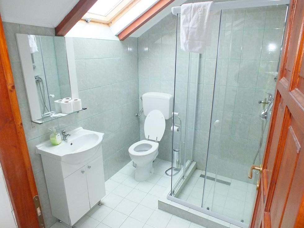 Pensiunea Casa Zmeilor Dragus Exteriér fotografie